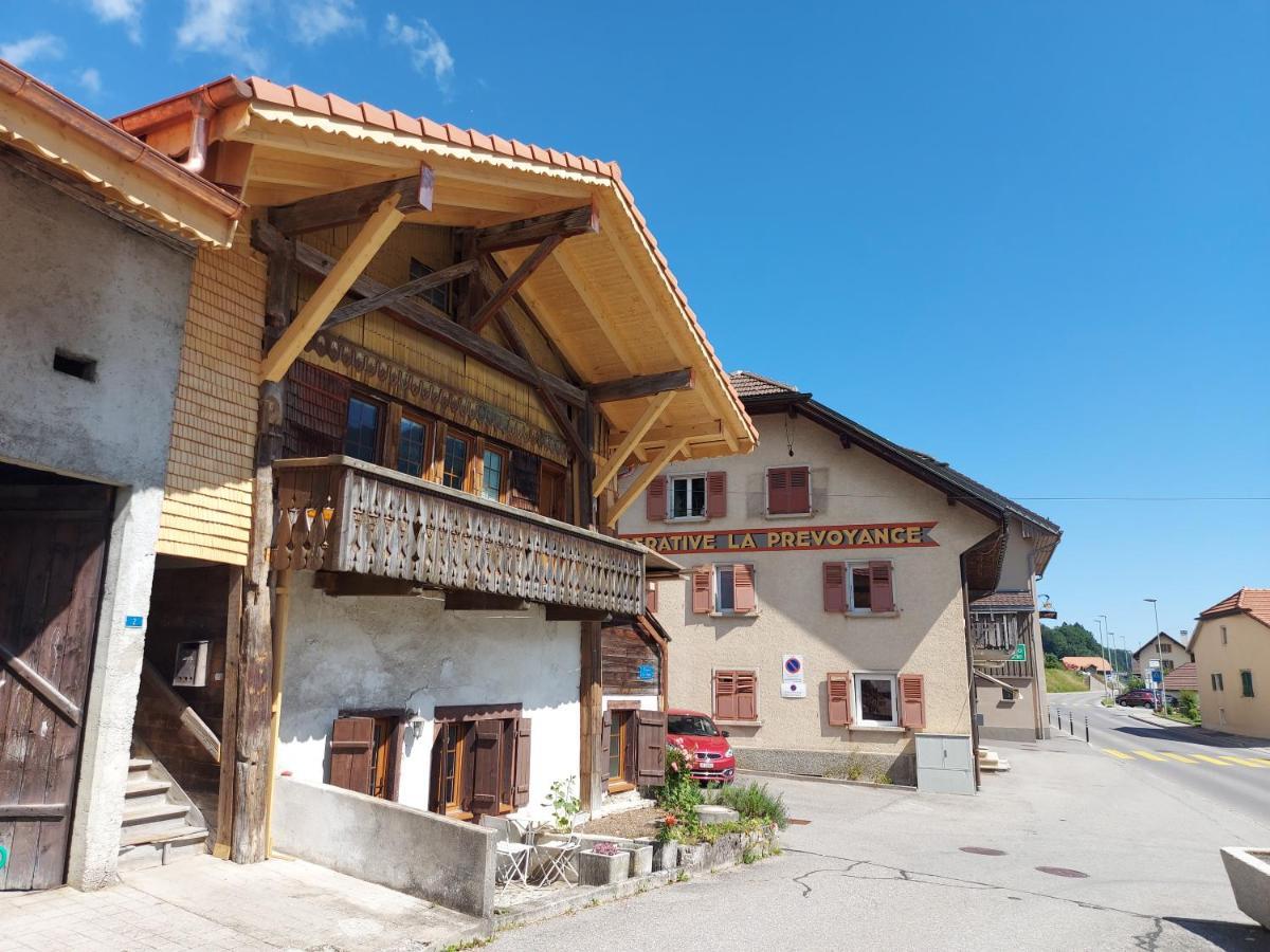Appartement Voute En Gruyere Dans L'Intyamon Enney المظهر الخارجي الصورة